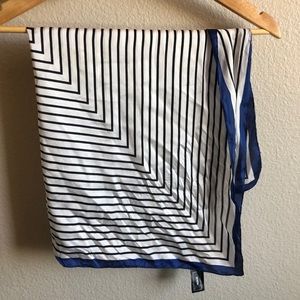 FREE Large Soft Scarf